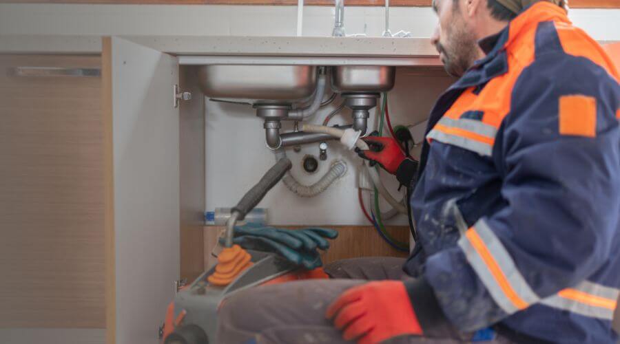 Professional slab leak plumber services in Raymond, IA